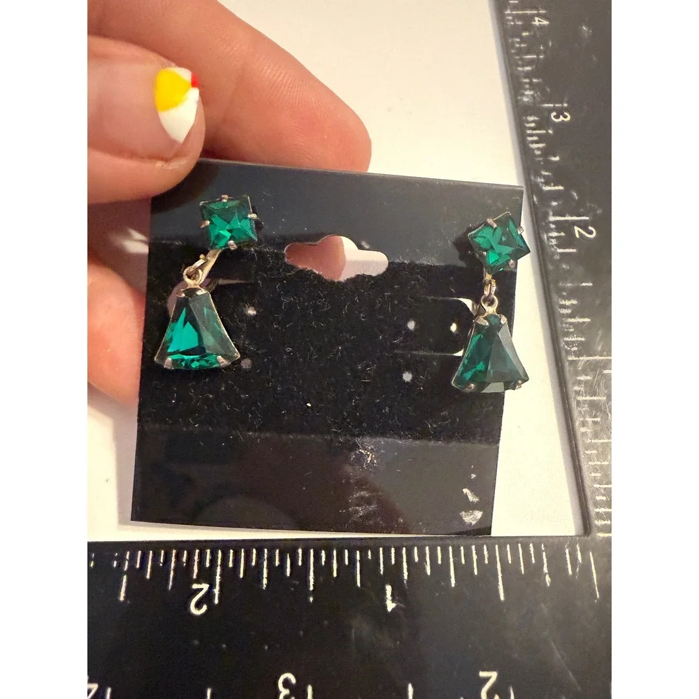 Emerald Green Glass Rhinestone Geometric Drop Screw Back Earrings Silver Tone